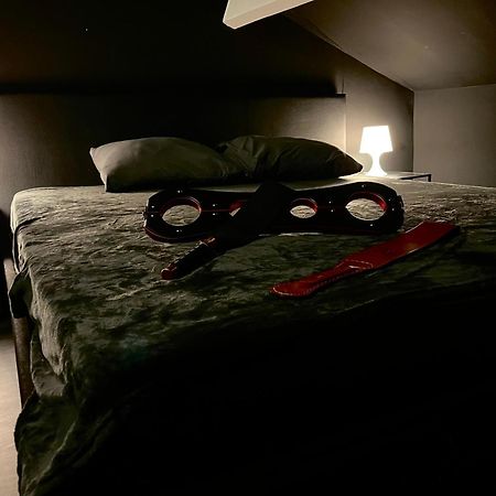 Amour D'Une Nuit, Loveroom Sarcelles Exterior foto